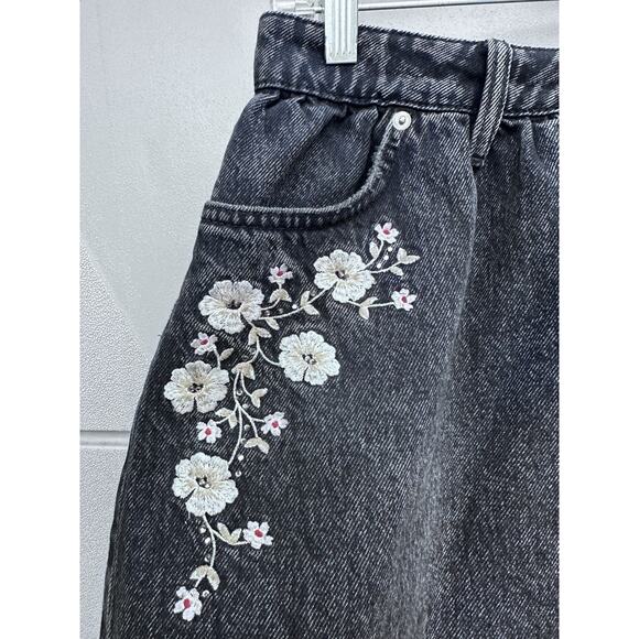 Y2K Floral Embroidered Washed Black Denim Mini Skirt Best For Sz 6 Boho Retro - Picture 6 of 9
